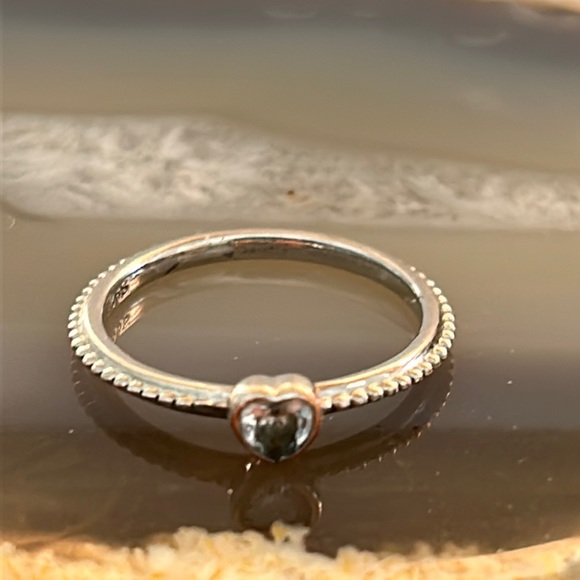 Sterling Silver heart gem ring - Picture 1 of 5